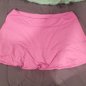Woman's hot pink skort Lily Pultizer